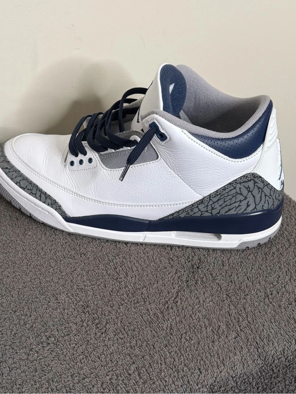 Air Jordan 3 Retro Midnight Navy 2023 Men’s size 11